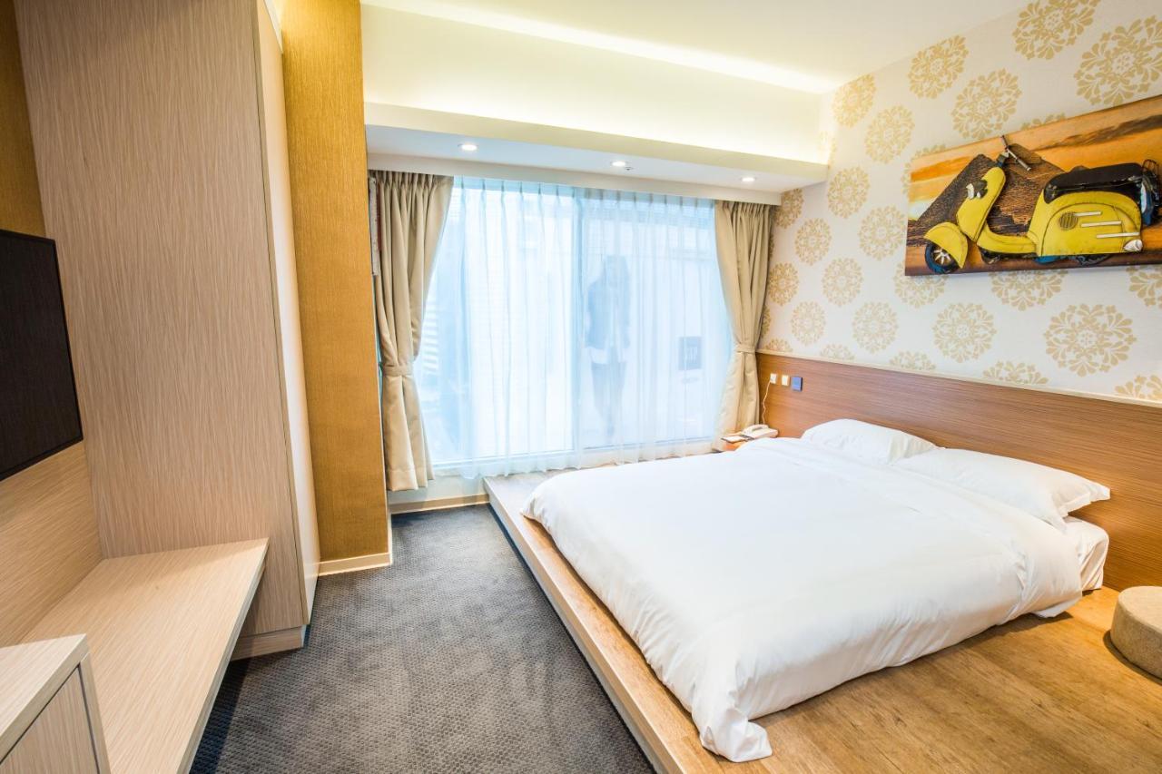 Walker Hotel. Ximen Tajpej Buitenkant foto